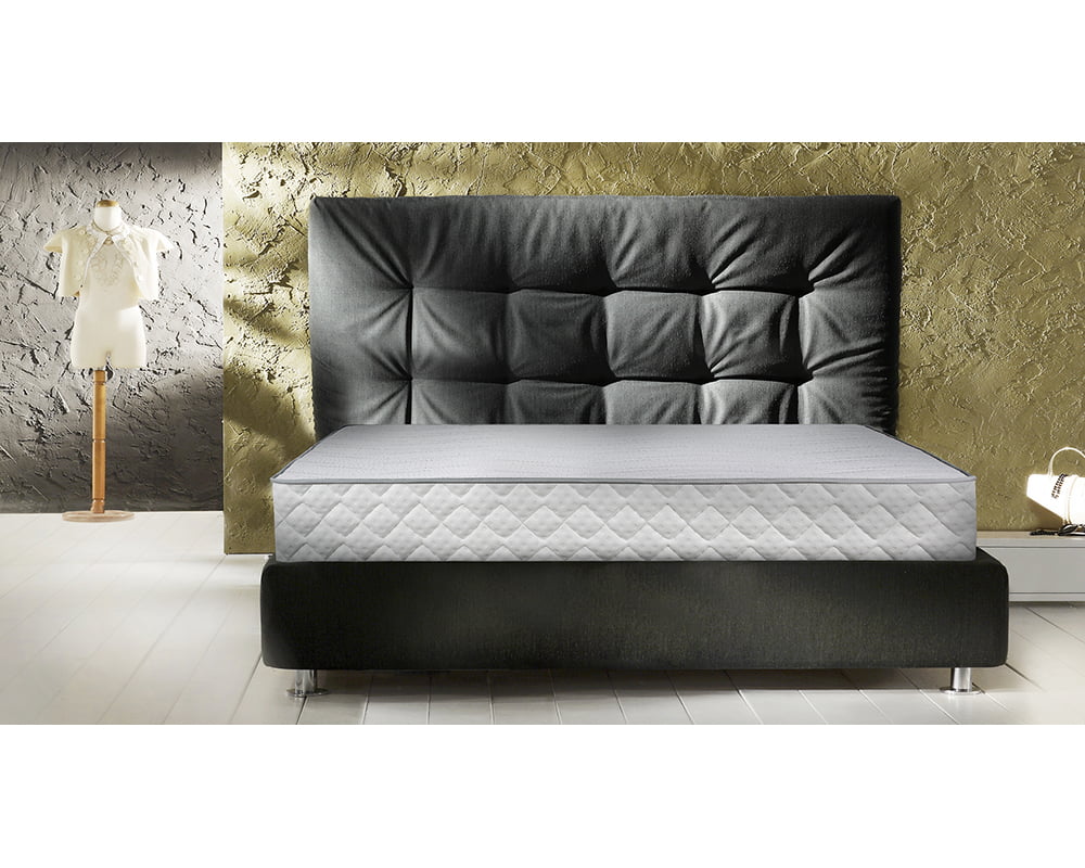 Gold,And,Black,Bedroom